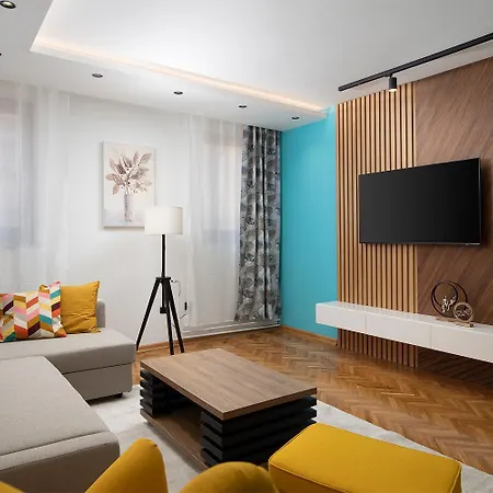 Appartement Blue U Centru Pule, Blizina Mora